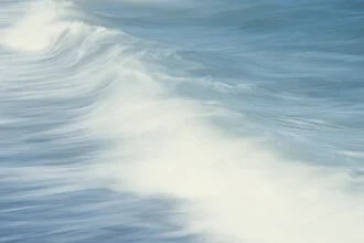 Photo art by Nadja Jacke: Long exposure of the Baltic Sea with blurred waves