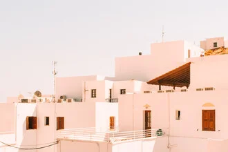 Photo art by Lotte Wildiers: sunny urban view of Lindos in Greece