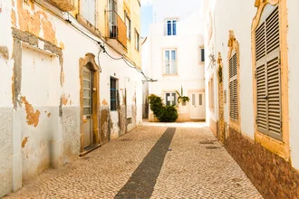 Photo art by Lotte Wildiers: vibrant city view of Olhão in Portugal