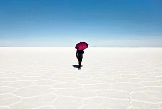 Photo art by Victoria Knobloch: red umbrella on the salt desert in Bolivia
