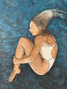 Illustration einer Hochspringerin in tiefblauem Wasser, sportlich und elegant