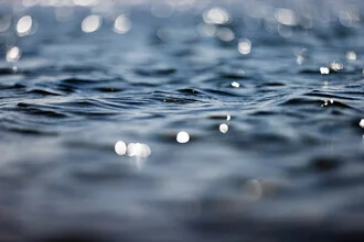 Photo art by Mareike Böhmer: close-up of water and light in the sea