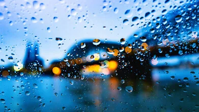 Photo art by J. Daniel Hunger: Rainy day in Cologne featuring the Cologne Cathedral and raindrops