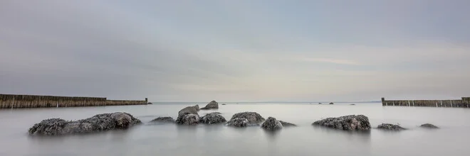 Fotokunst von Dennis Wehrmann: ruhige Wolken über der Ostsee