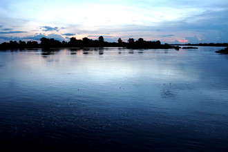 Marisa Pettit, Sunset over 4000 Islands (Laos, Asia)