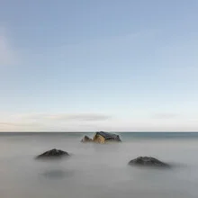Photo art by Dennis Wehrmann: calm Baltic Sea waves under a cloudy sky