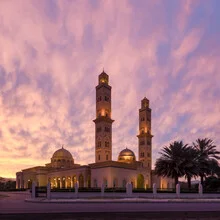 Photo art by Christian Janik: Mosque in Bahla with palm trees and gentle light patterns