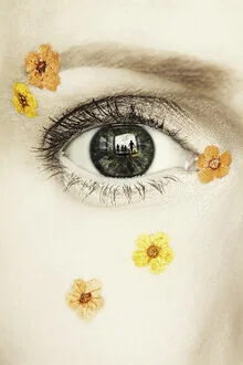 Close-up of an eye with a flower, conveying feelings of hope and satisfaction.