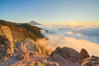 Illustration by Michael Valjak: view of Teide at sunset over the Atlantic Ocean
