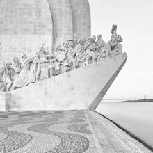 Photo art by Dennis Wehrmann: Long exposure of the Padrão dos Descobrimentos in Lisbon