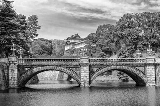 Idyllic scene of Seimon Ishibashi and Nijubashi by the Imperial Palace in Tokyo
