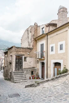 Photo art by Photolovers: lively street scene in Civita, Calabria