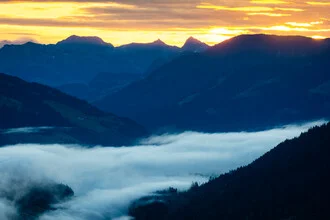 Fotokunst von Martin Wasilewski: sanfter Sonnenaufgang über den Tiroler Alpen
