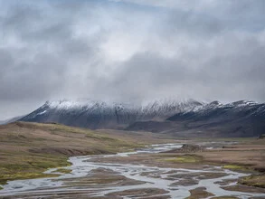 Photo of the Kerlingarfjöll mountains in Iceland's highlands under a cloudy sky