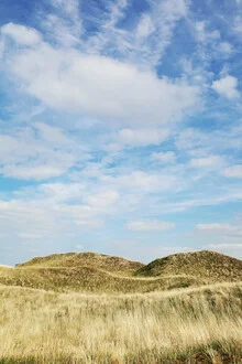 Photo art by Manuela Deigert: gentle dune landscape under blue sky