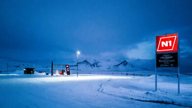 Solitude at a gas station in Iceland with soft colors and a calm atmosphere.