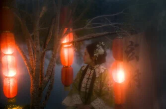 Beautiful photo art depicting nostalgic lanterns glowing softly.