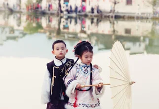 Photo art by Victoria Knobloch: traditional Chinese village with children.
