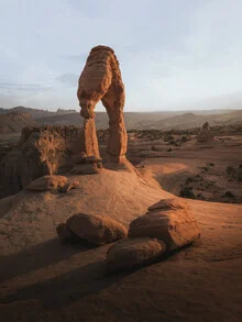Photo art by Reiner Hofer: delicate depiction of Delicate Arch in Utah