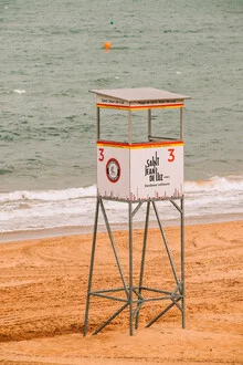 Photo art by Lotte Wildiers: scenic coastal view of Saint-Jean-de-Luz in France