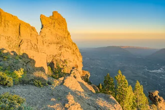 Fotokunst von Michael Valjak: vulkanische Landschaft auf Gran Canaria bei Sonnenuntergang