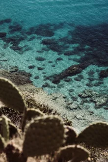 Photo art: Italian coast at Capo Vaticano, gentle waves and azure blue water Photo art: Italian coast at Capo Vaticano, gentle waves and azure blue water