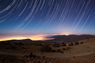 Marco Entchev, Huevos del Teide - Startrail - Spain, Europe)