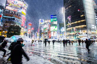 Jörg Faißt, Shibuya-Kreuzung (Tokyo) im Winter (Japan, Asia)