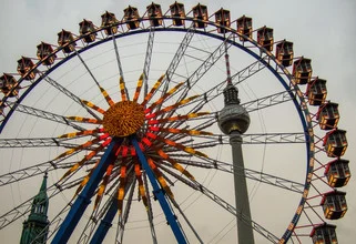 Photo art by Jo Rodejohann: view of Berlin's Ferris wheel and TV tower at sunset