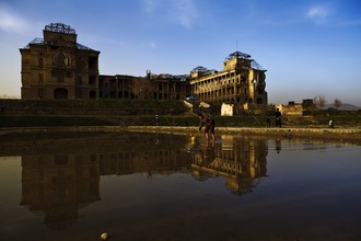 Rada Akbar, Ruined Building