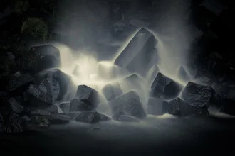 Black and white photo art by Matthias Reichardt: Svartifoss in fog