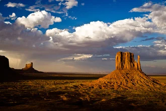 Fotokunst von Matthias Reichardt: Monument Valley bei Sonnenuntergang