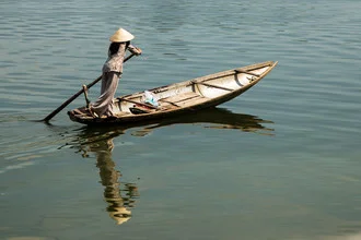Fotokunst von Steffen Rothammel: entspannende Bootsfahrt in Vietnam