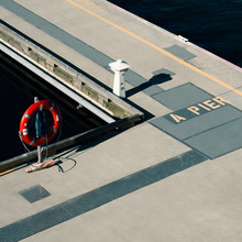 Igor Krieg, A pier - Kanada, Nordamerika)