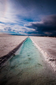 Juan Pablito Bassi, Blue water - Argentina, Latin America and Caribbean)
