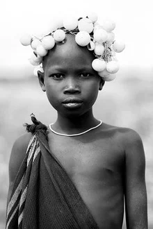 Photo art by Nicole Cambré: traditional Mursi tribe with colorful headdresses