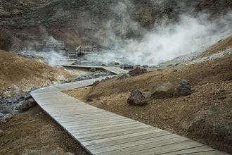 Photo art by Anke Scheibe: vibrant capture of sulfur springs in Iceland.