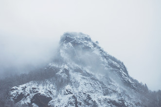 Dia Takacsova, The Mountain