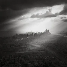 Fotokunst von Ronny Behnert: Dubai Marina Skyline im monochromen Stil