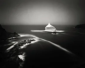 Photo art by Ronny Ritschel: serene seascape with icebergs in Newfoundland
