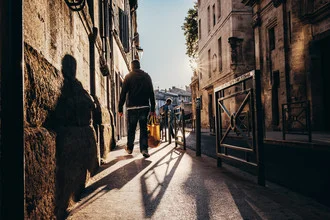 Photo art by Andi Weiland: stroll through an autumn city landscape