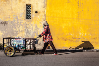 Jörg Faißt, Good Night, Vietnam - Worker - Vietnam, Asia)