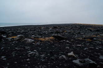 Laura Droße, Black Beach - Iceland