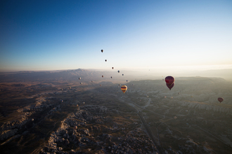 Carla Drago, Balloonning at Sunrise over Cappadocia, Turkey - Turkey, Europe)