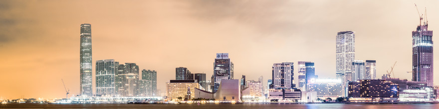 Roman Becker, METROPOL - Hong Kong, Asia)