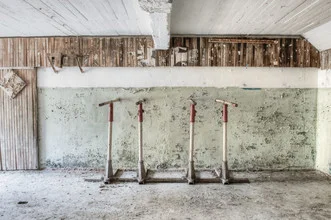 Photo art by Christian Ditsch: Abandoned barracks in soft light