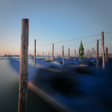 Dennis Wehrmann, Sonnenaufgang Gondolas Piazza San Marco | Venedig