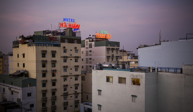 Jörg Carstensen, Hotel Ha Hien