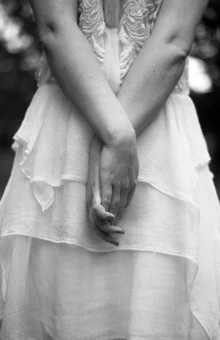 Photo art by Madelaine Grambow: gentle portrayal of a female figure in soft colors