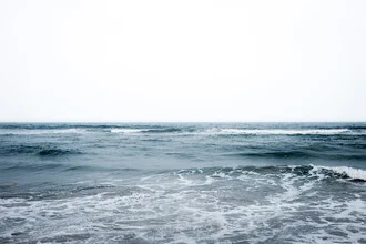 Photo art by Roman Becker: calm waves at the beach in Madras, India